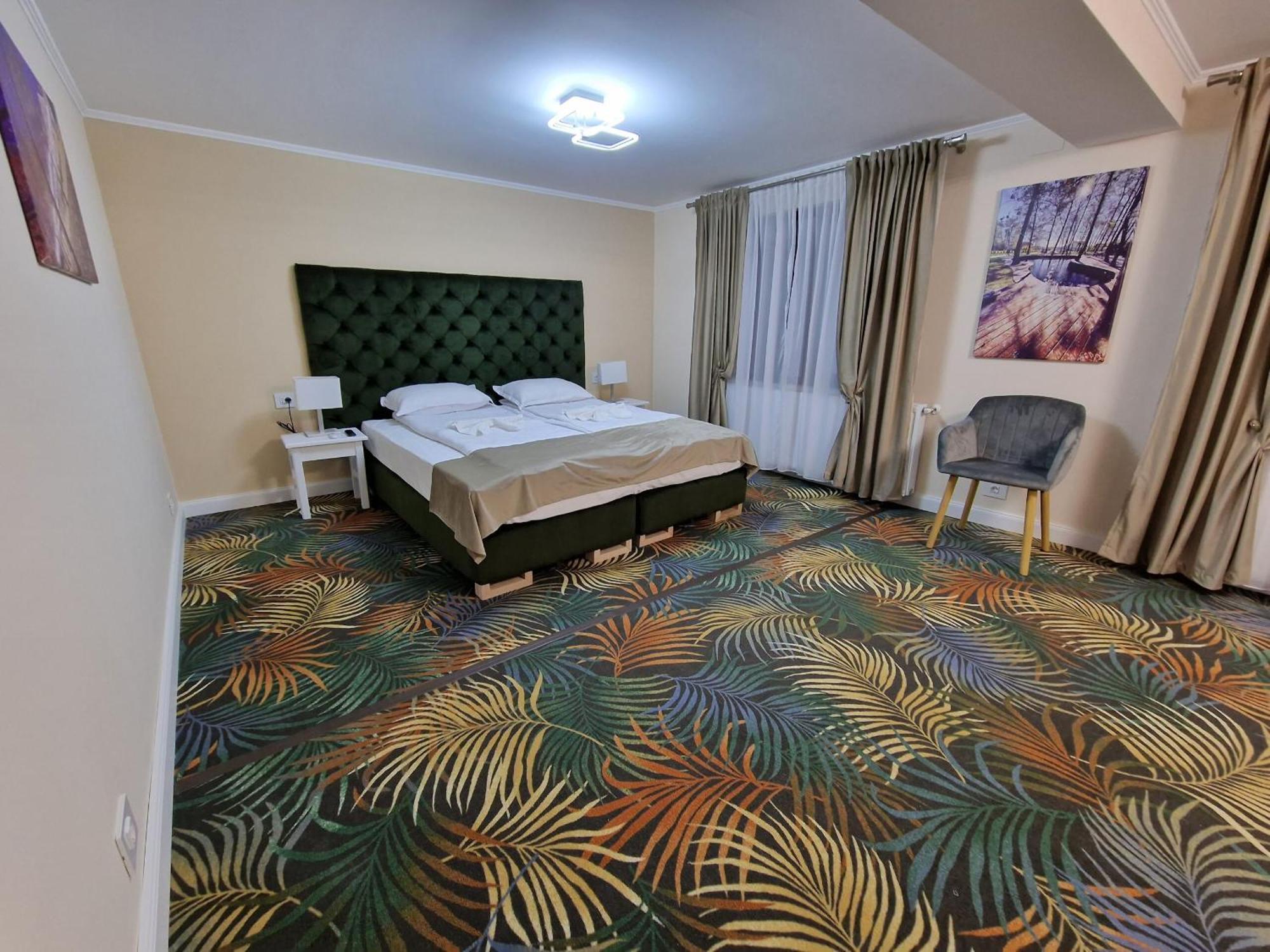 Hotel Pensiunea Pink House Runcu Runcu  Zewnętrze zdjęcie