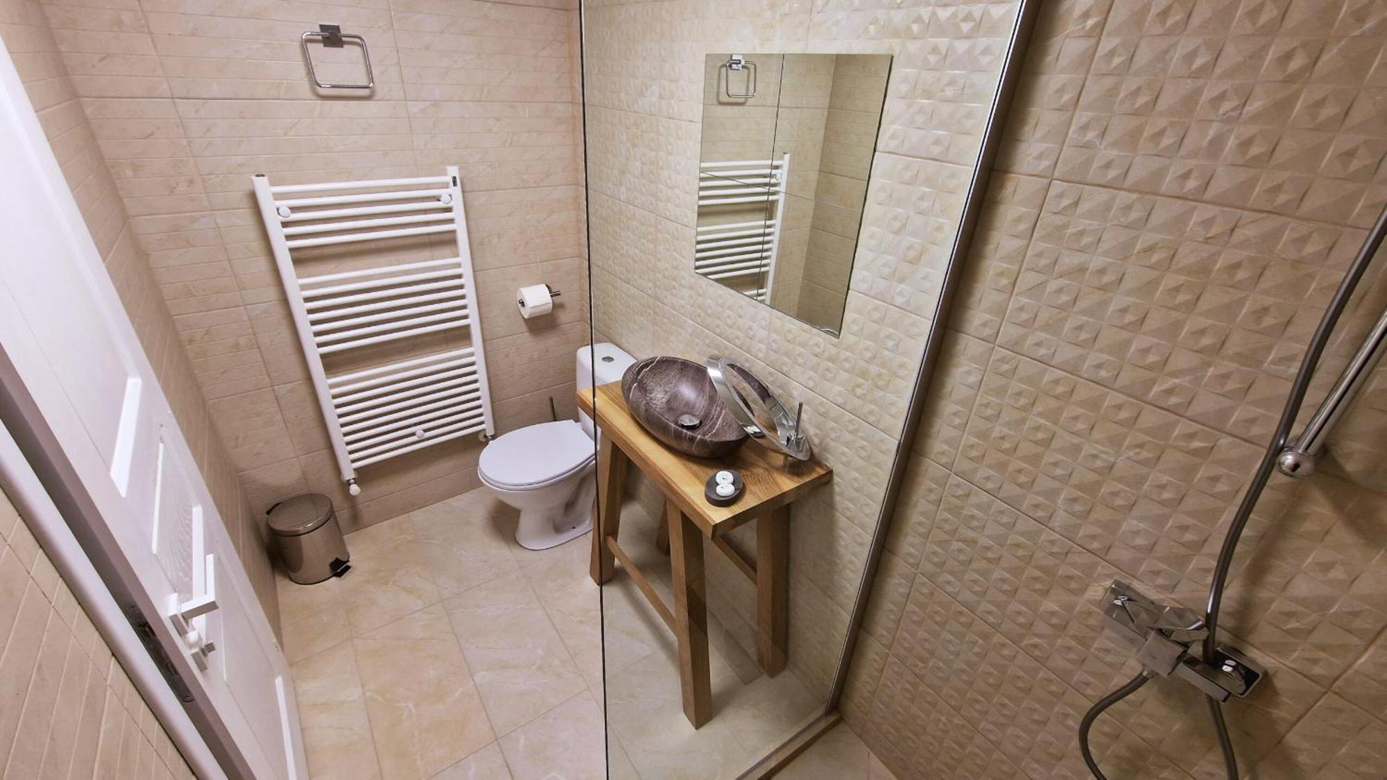 Hotel Pensiunea Pink House Runcu Runcu  Zewnętrze zdjęcie