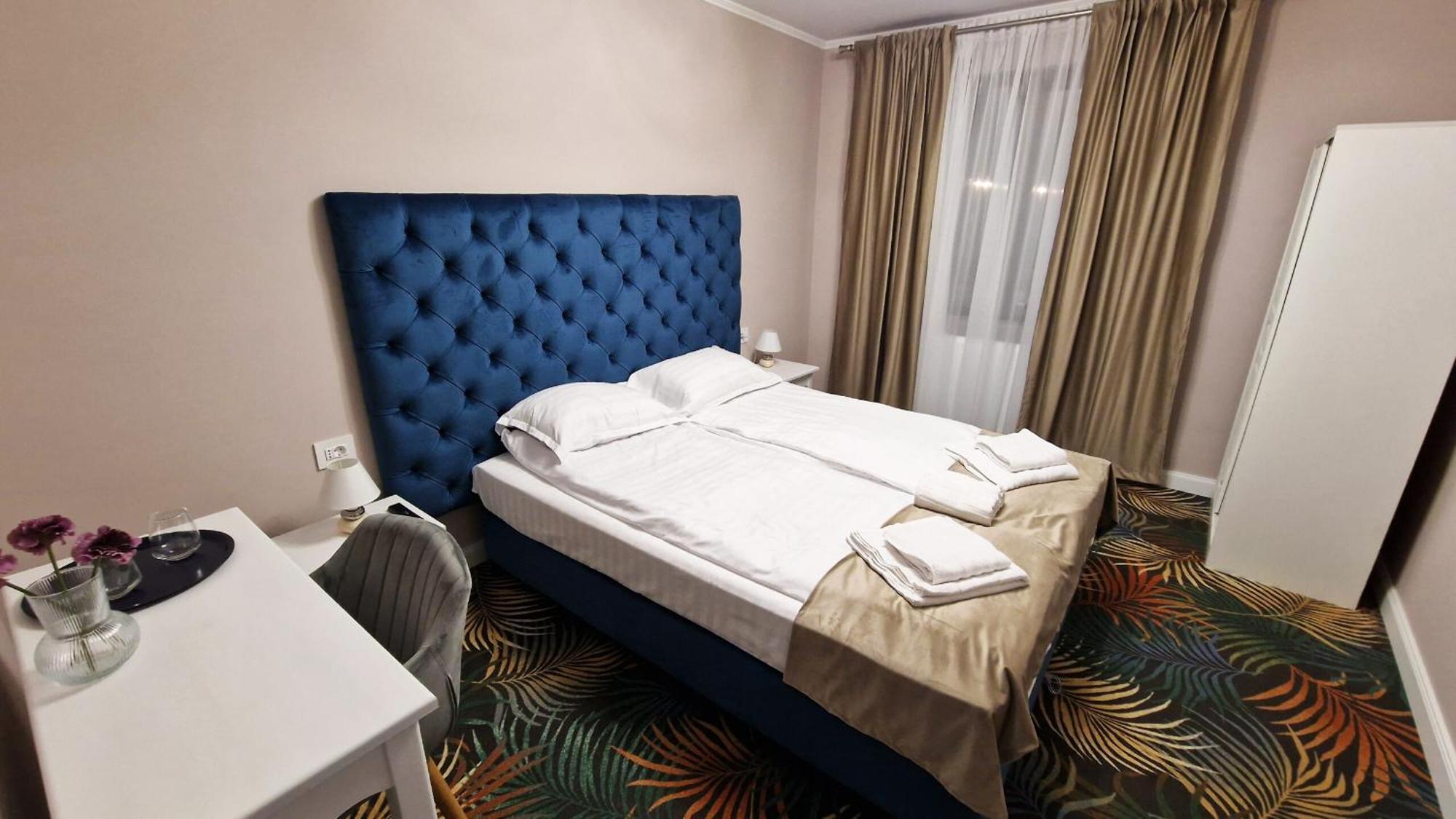 Hotel Pensiunea Pink House Runcu Runcu  Zewnętrze zdjęcie
